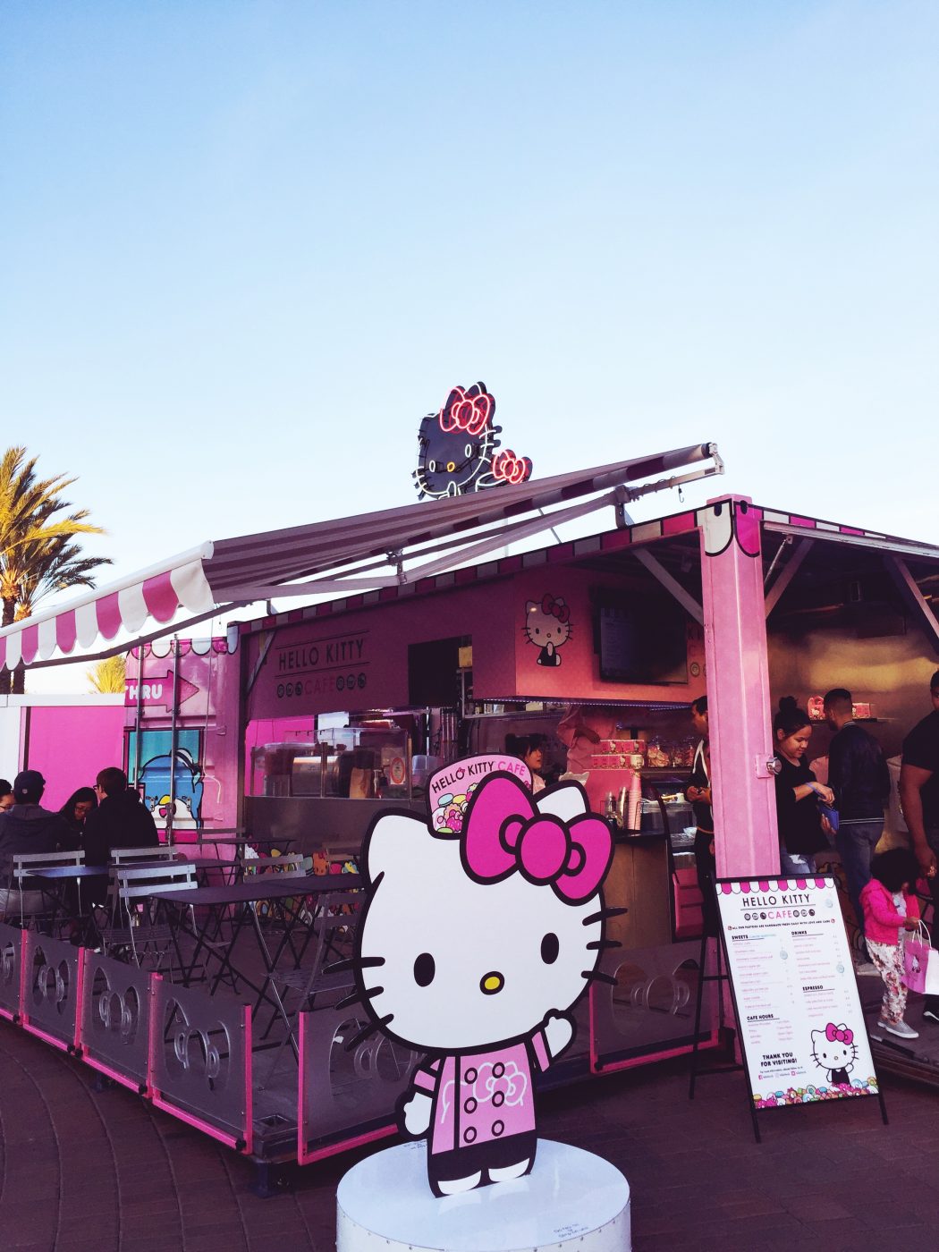 Hello Kitty Cafe Irvine Salome And Co